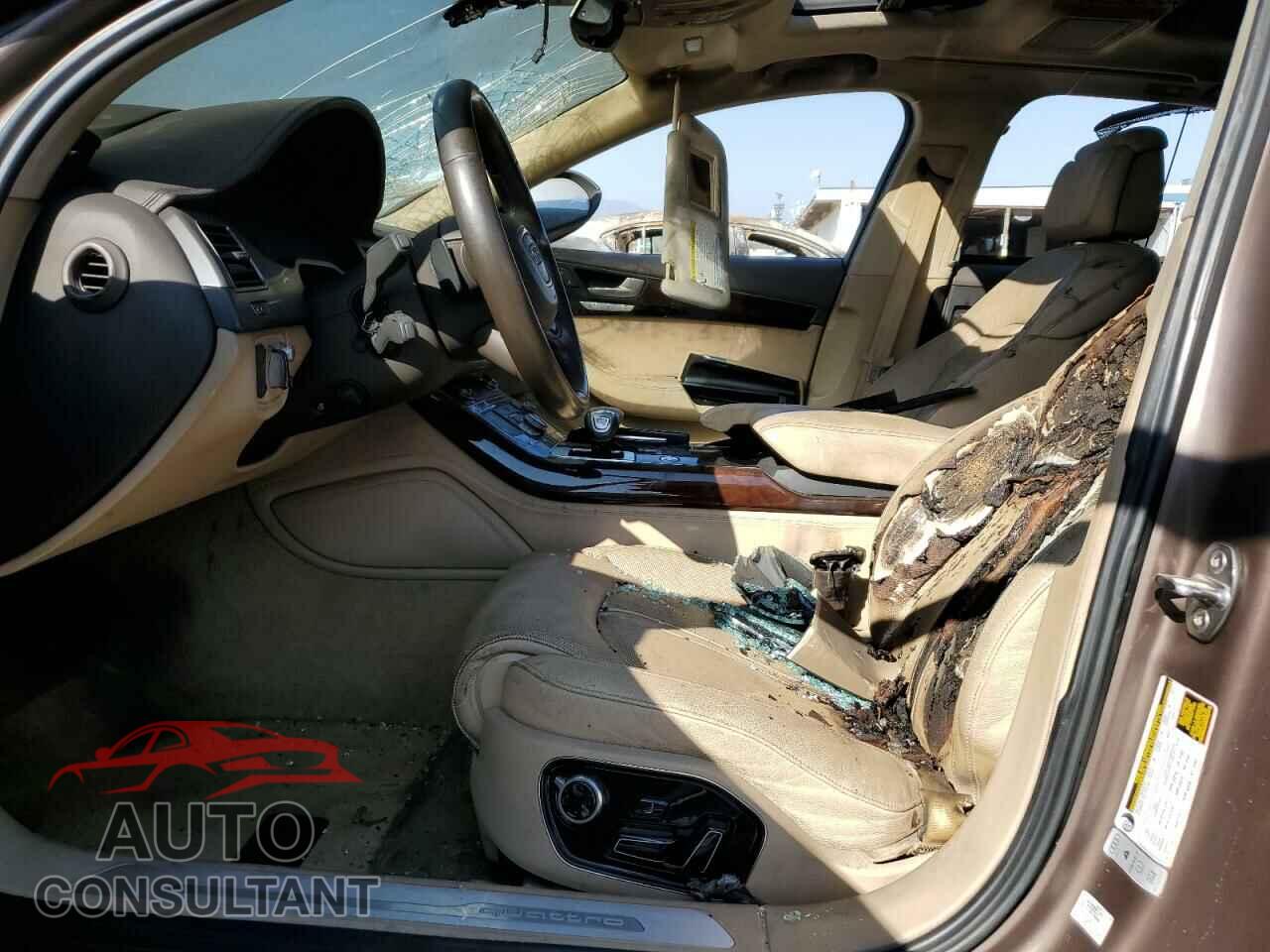 AUDI A8 2015 - WAU3GAFD7FN040450
