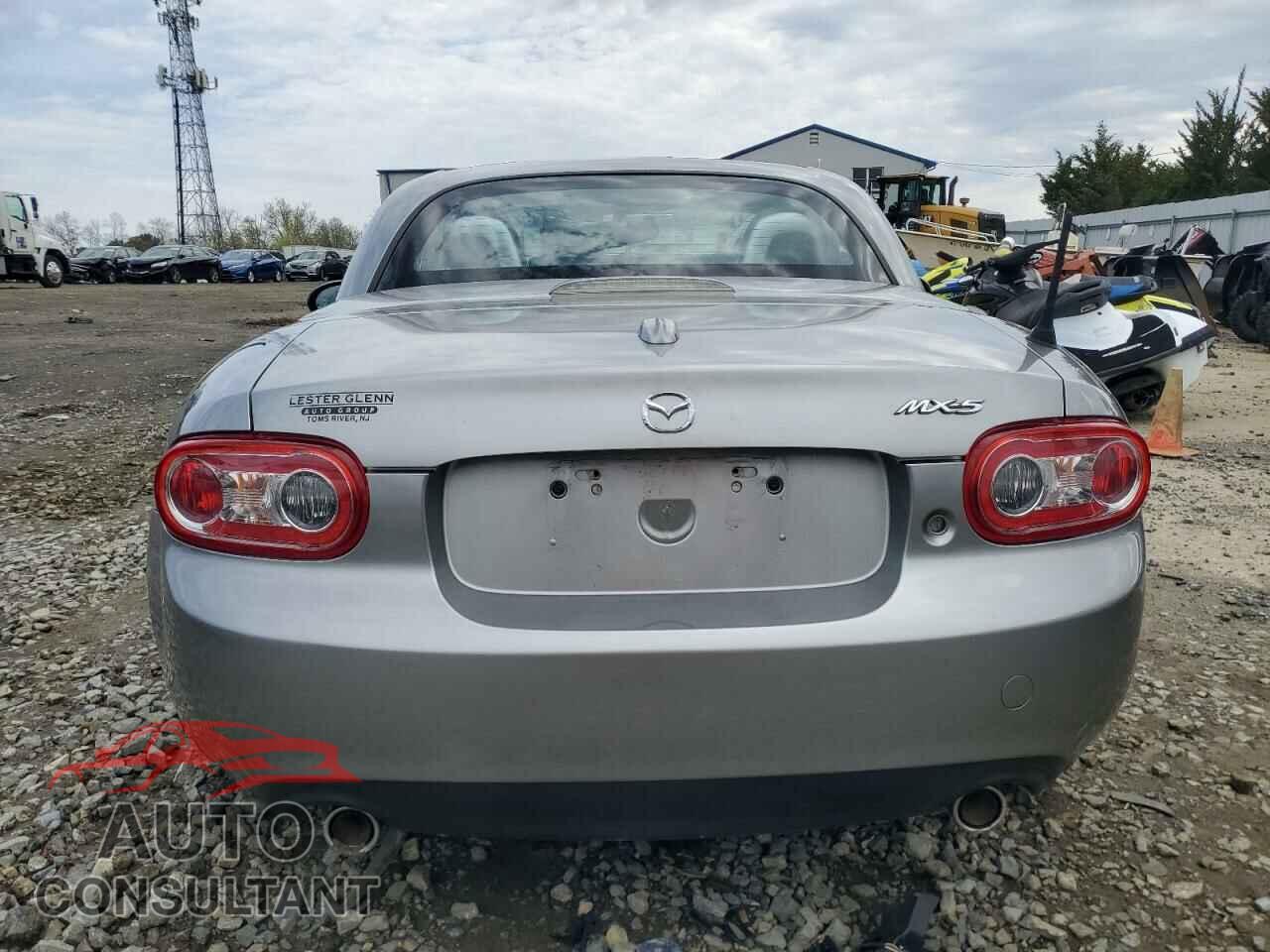 MAZDA MX5 2011 - JM1NC2PFXB0214628