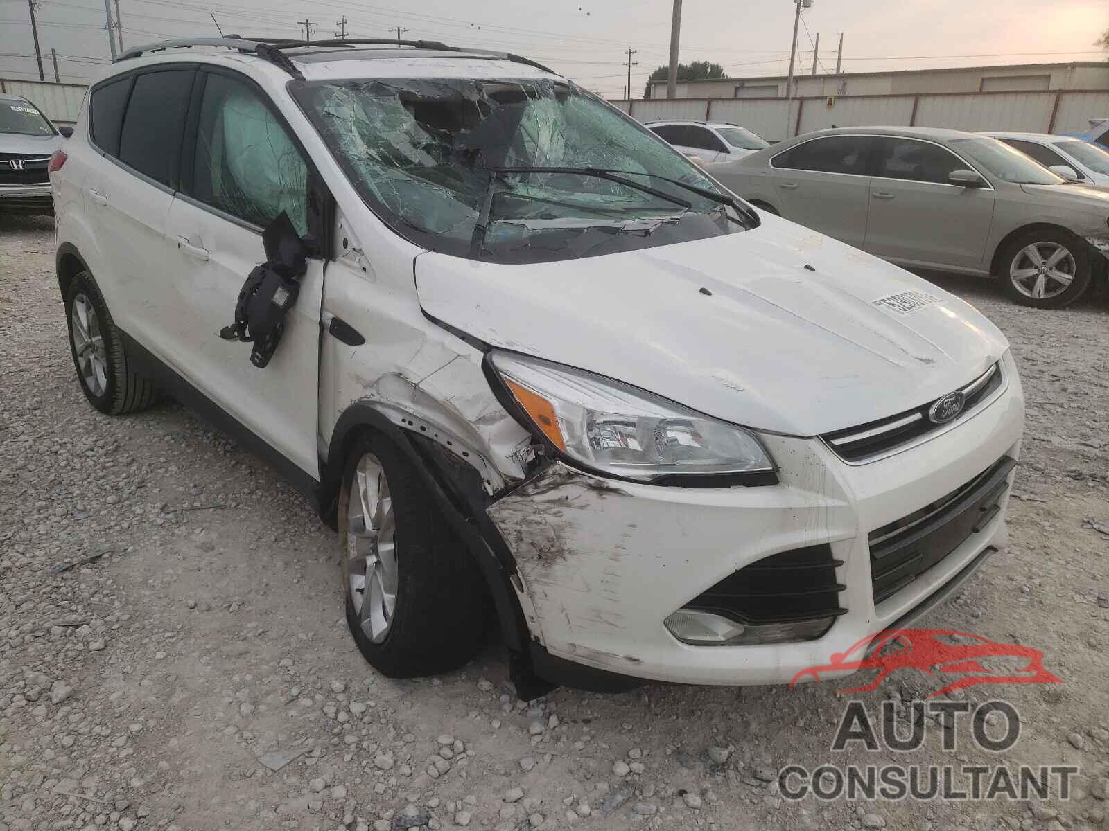 FORD ESCAPE 2016 - 1FMCU0JX8GUC41820