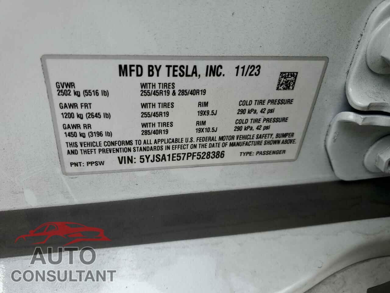 TESLA MODEL S 2023 - 5YJSA1E57PF528386