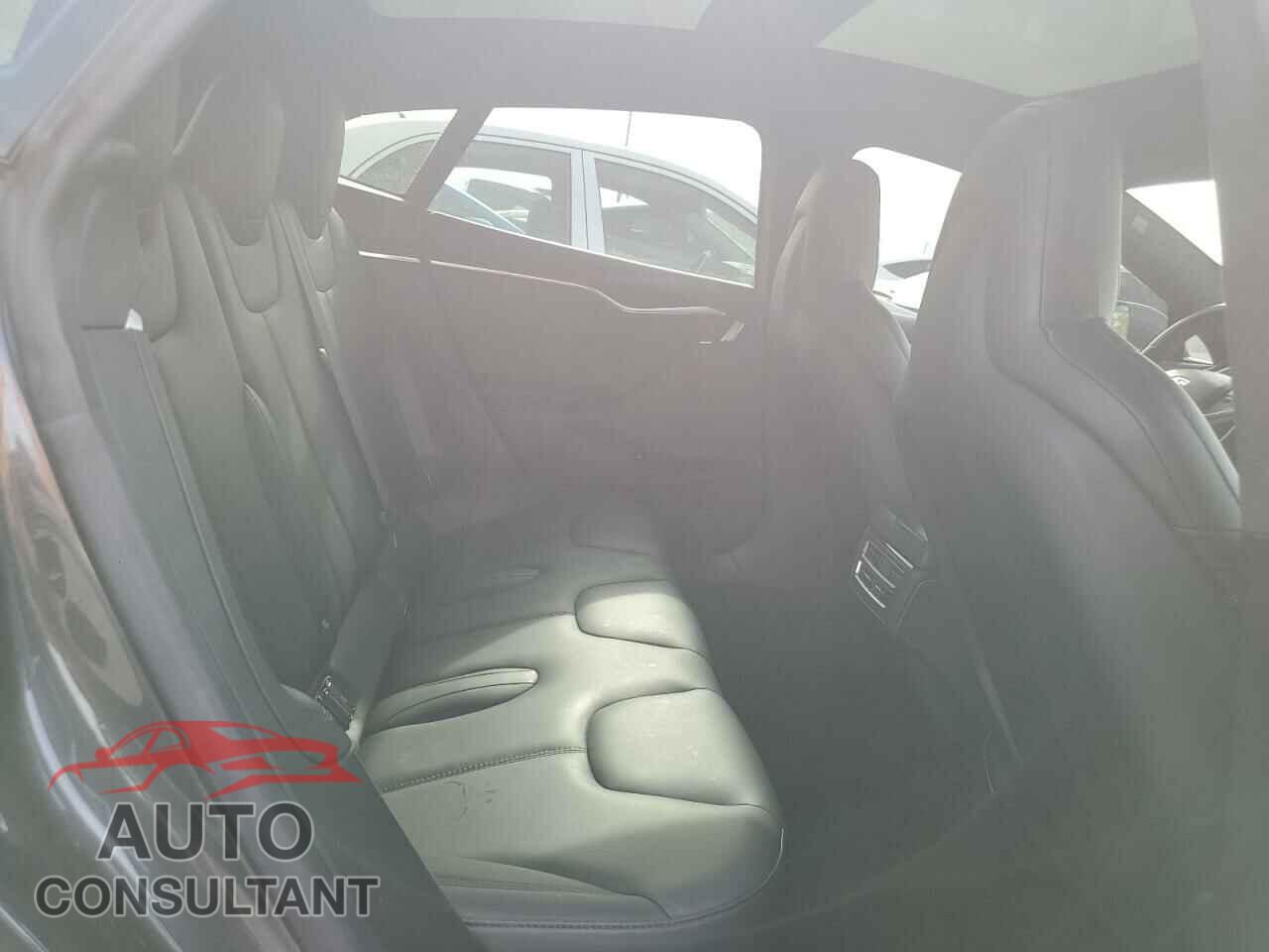 TESLA MODEL S 2016 - 5YJSA1E2XGF156161