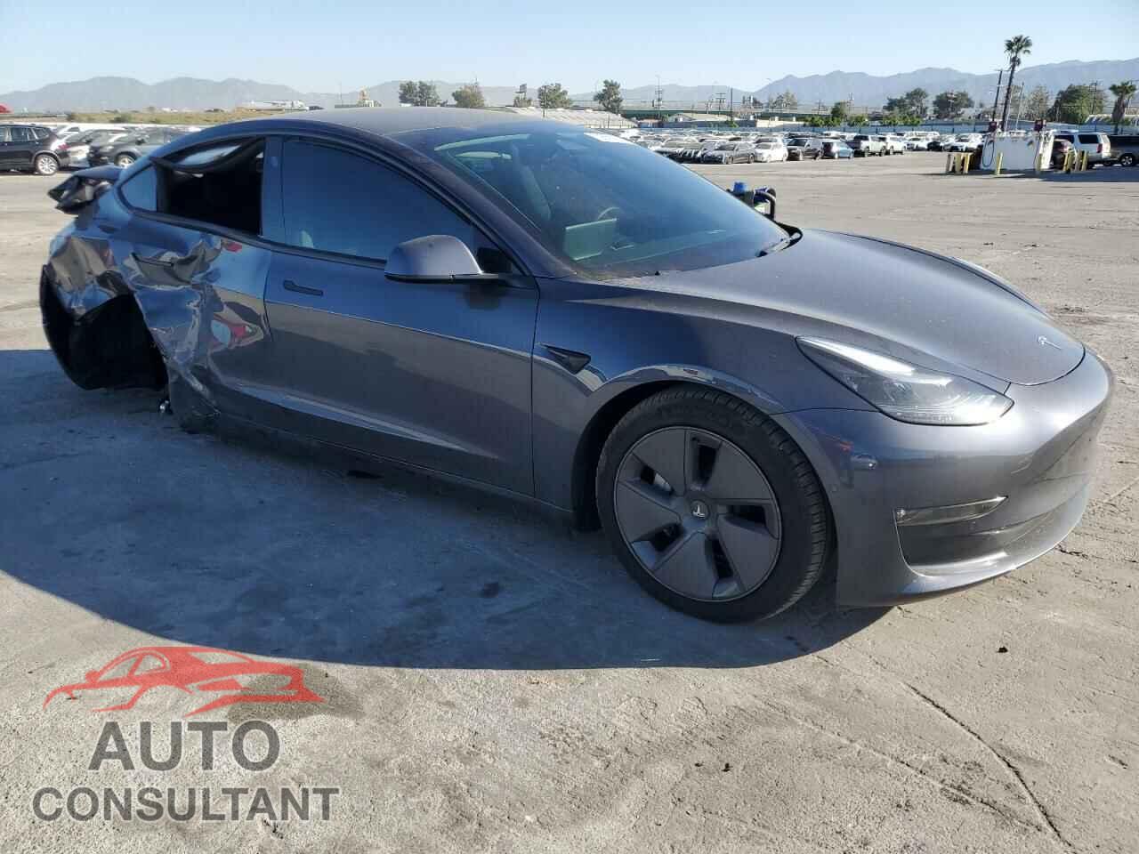 TESLA MODEL 3 2022 - 5YJ3E1EB5NF246131