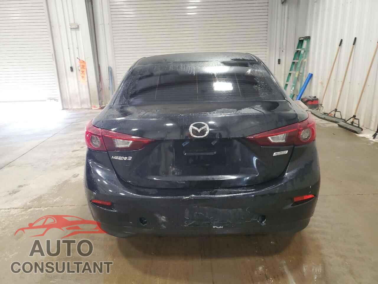 MAZDA 3 2017 - 3MZBN1U74HM153719