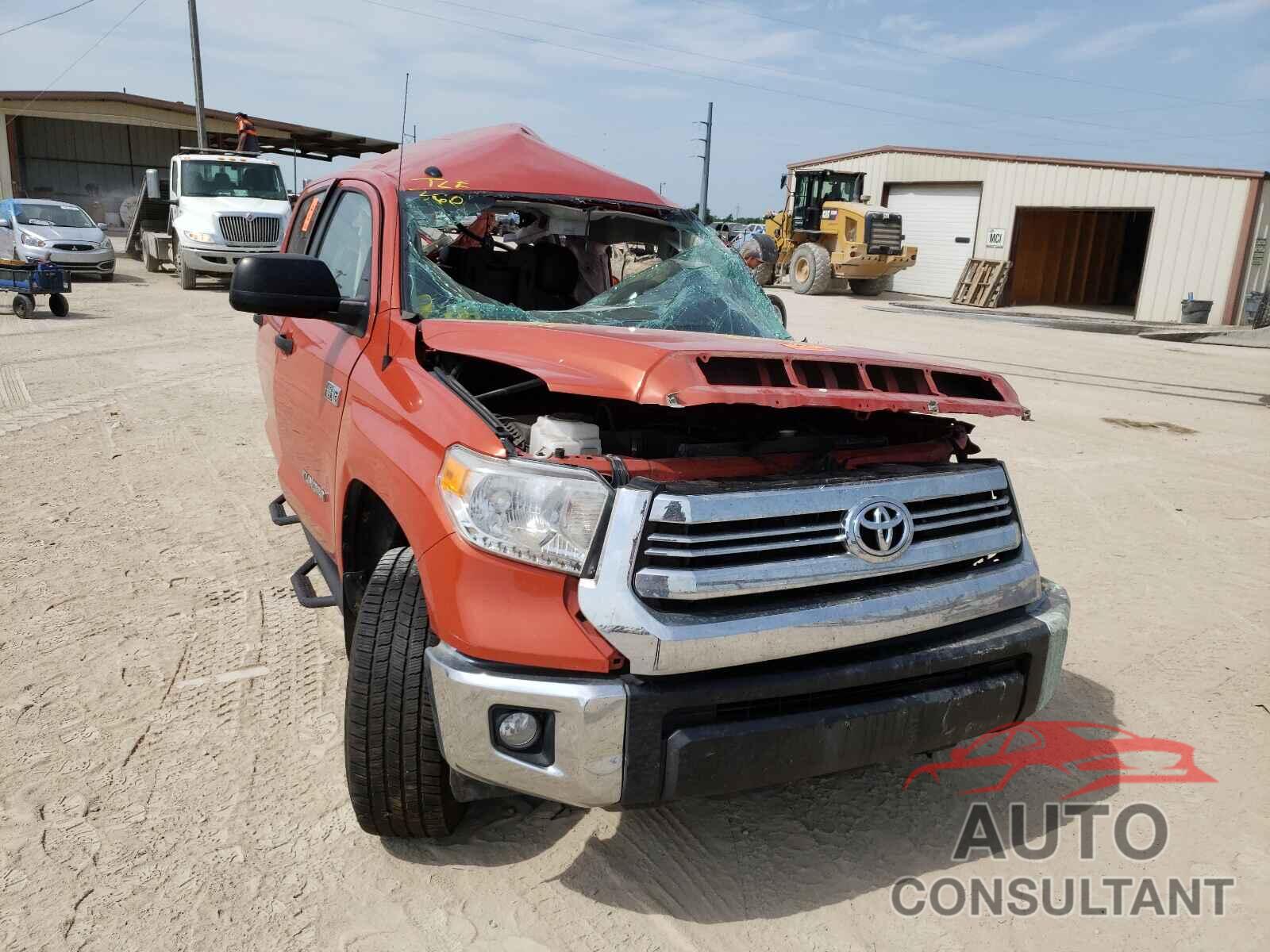 TOYOTA TUNDRA 2017 - 5TFDW5F17HX629464