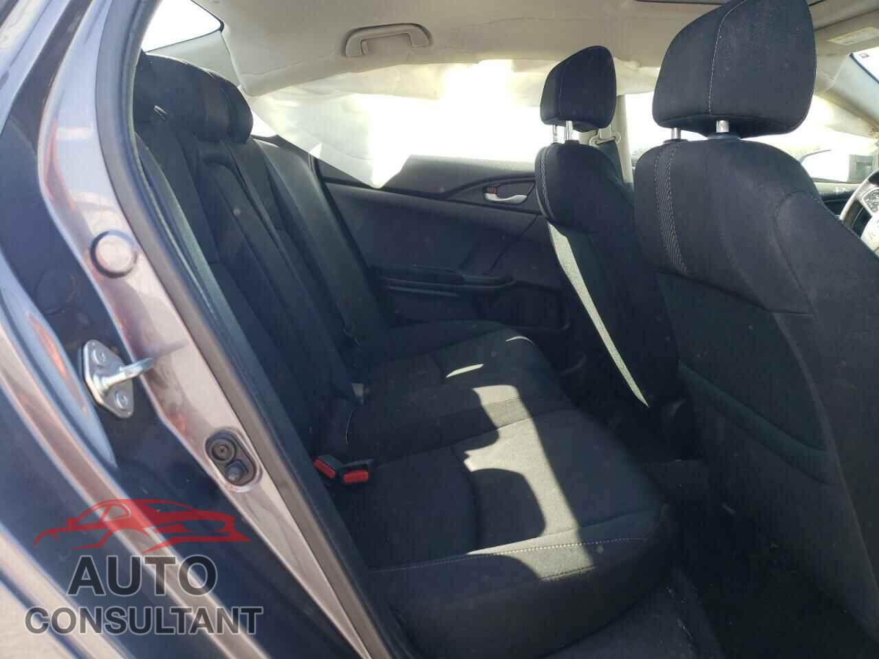 HONDA CIVIC 2017 - 19XFC2F79HE069693
