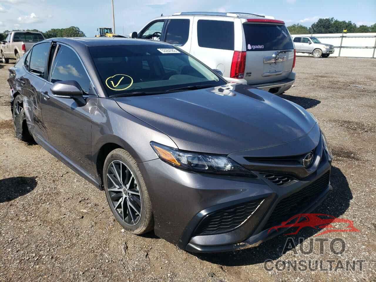 TOYOTA CAMRY 2022 - 4T1T11AK4NU619115
