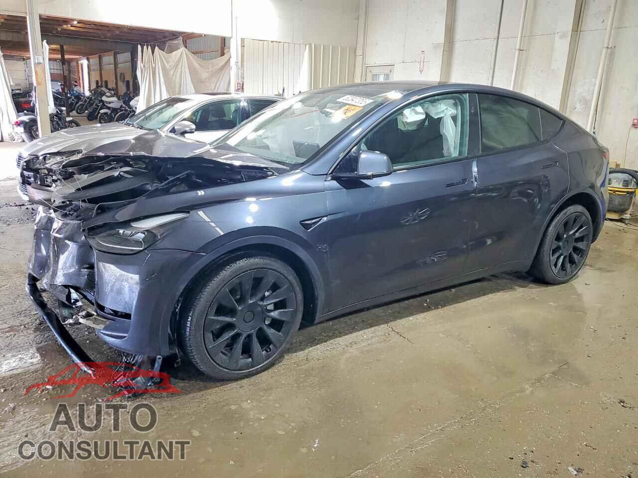 TESLA MODEL Y 2025 - 7SAYGDEEXSA369916