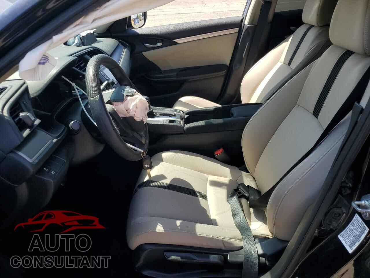 HONDA CIVIC 2018 - 19XFC2F57JE209678