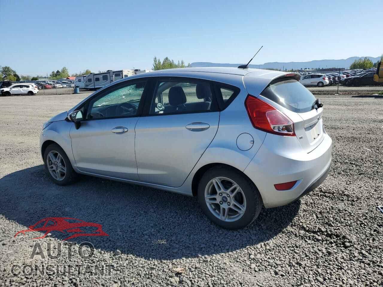 FORD FIESTA 2018 - 3FADP4EJ1JM147731