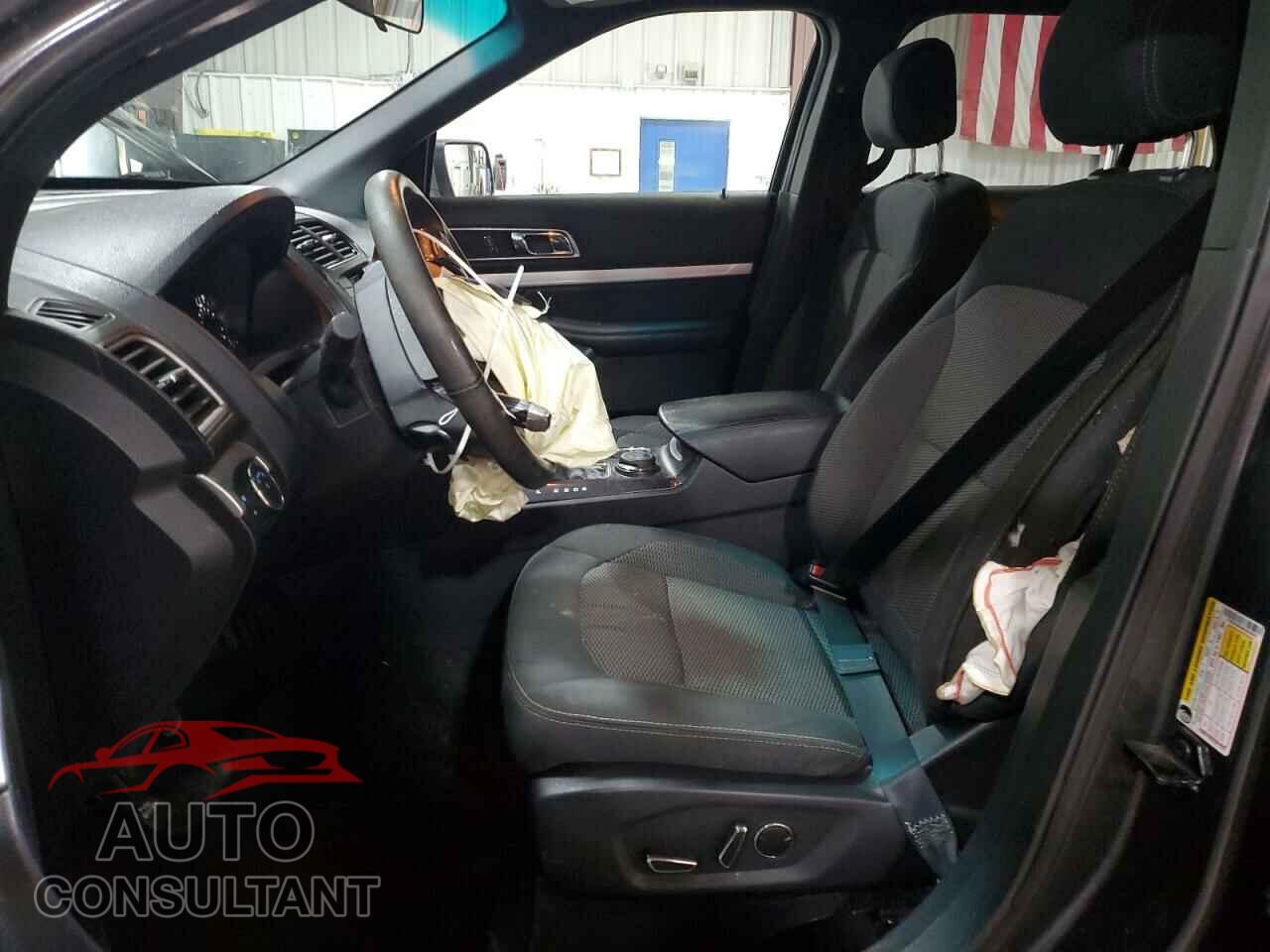FORD EXPLORER 2017 - 1FM5K8D80HGA56940