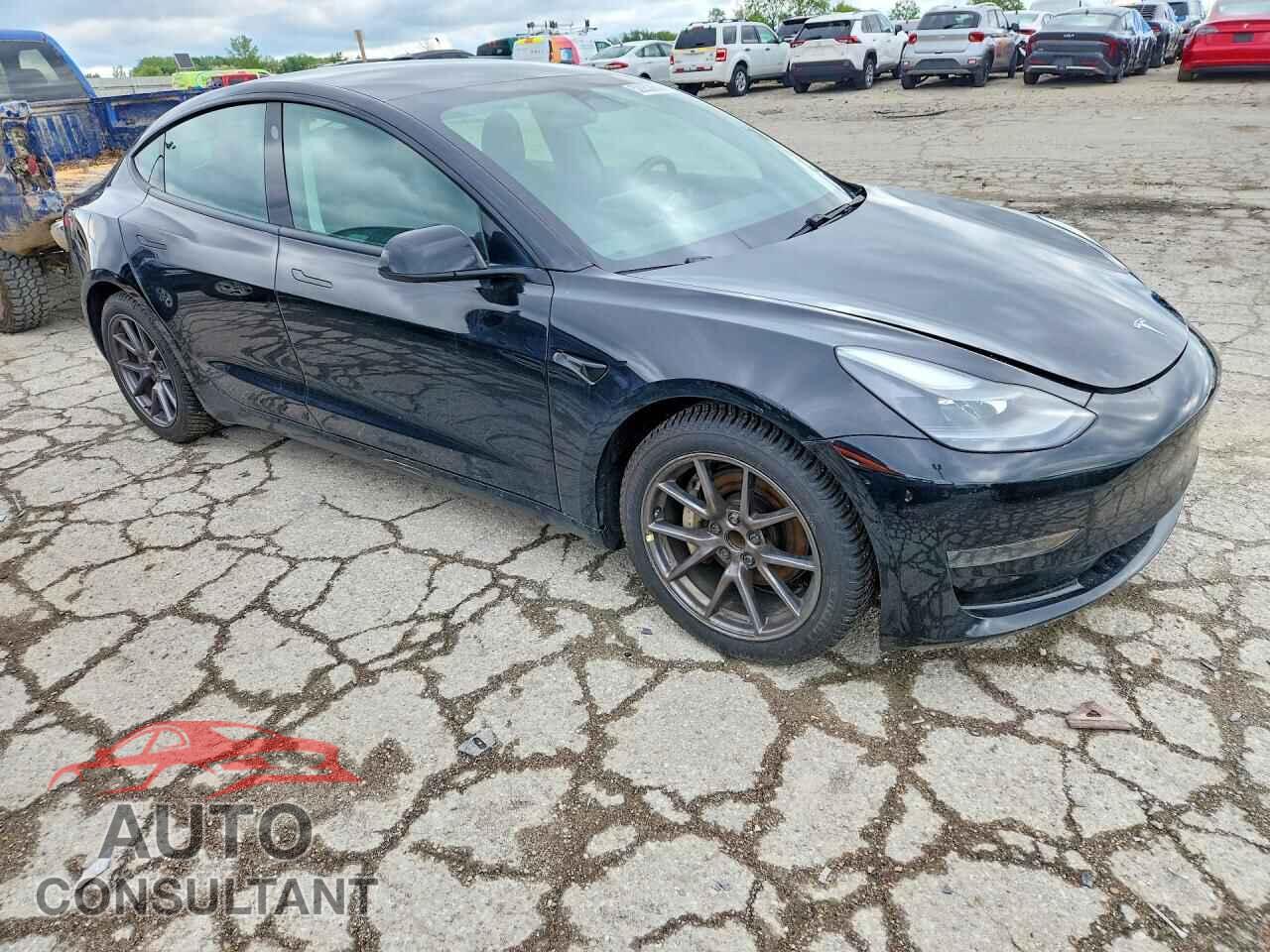 TESLA MODEL 3 2021 - 5YJ3E1EA2MF063694