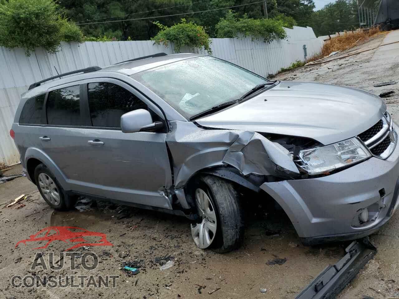 DODGE JOURNEY 2019 - 3C4PDCBB3KT810568