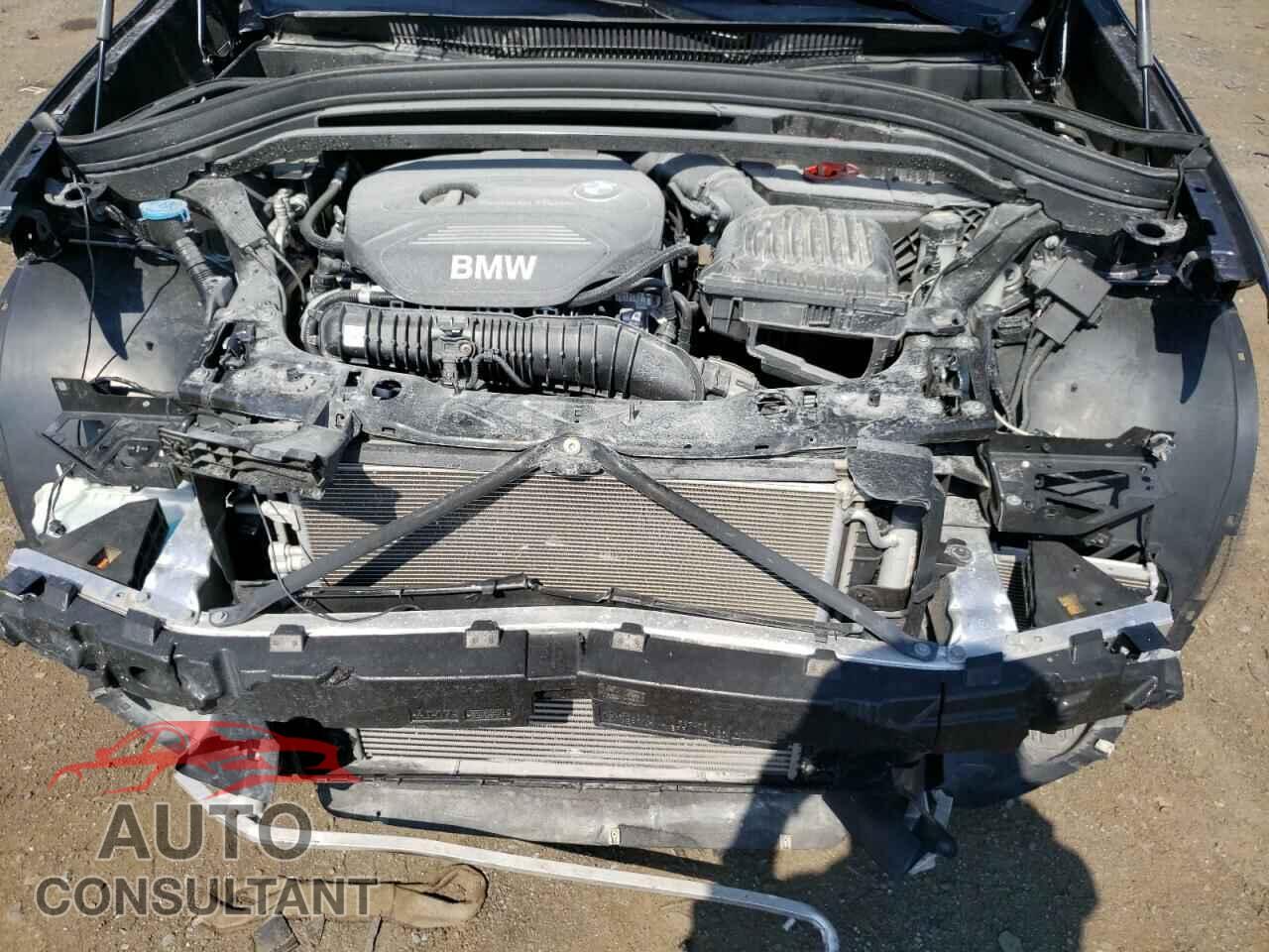 BMW X1 2017 - WBXHT3Z33H4A55867