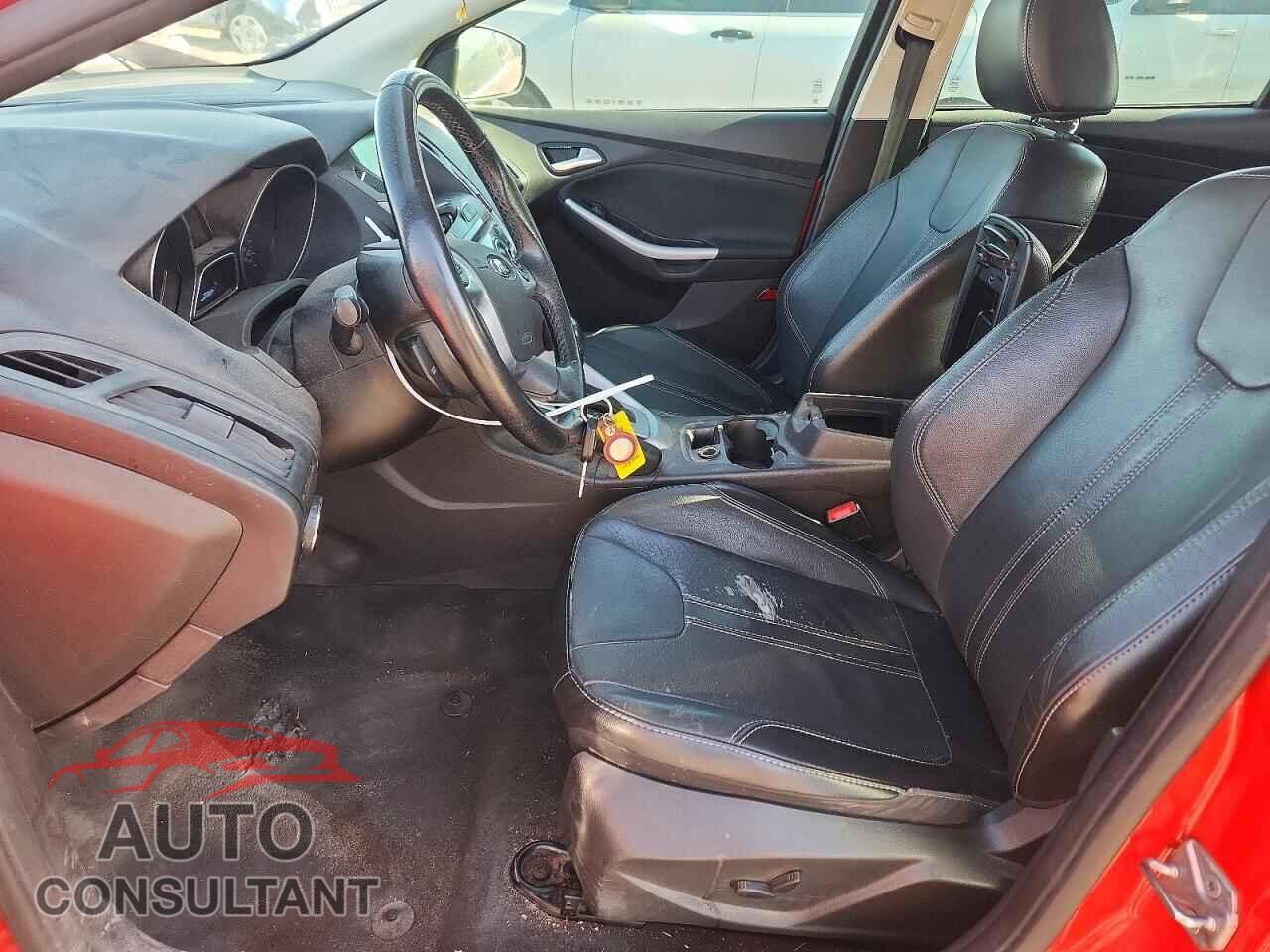 FORD FOCUS 2014 - 1FADP3F21EL264475