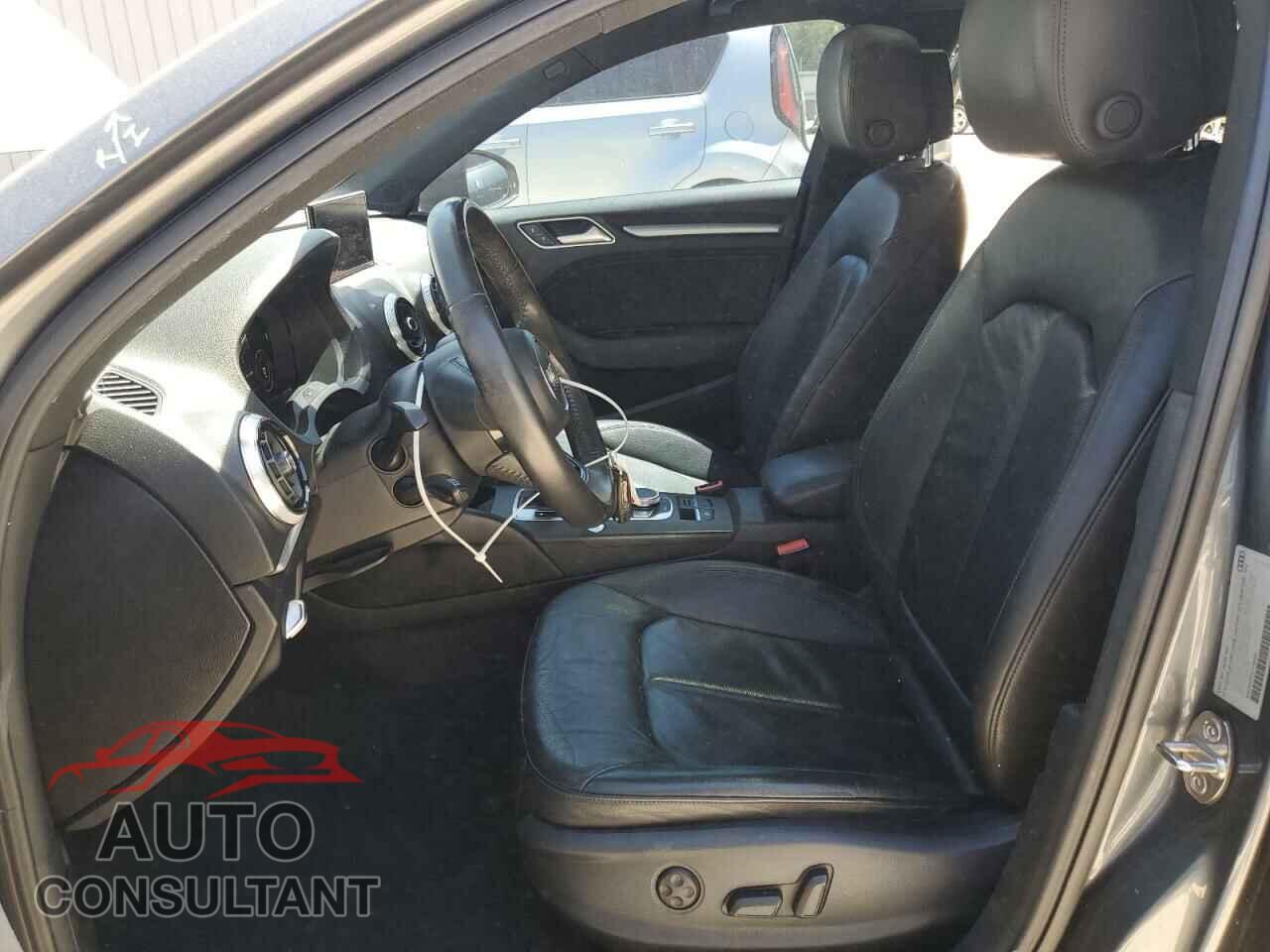 AUDI A3 2018 - WAUAUGFF9J1094059