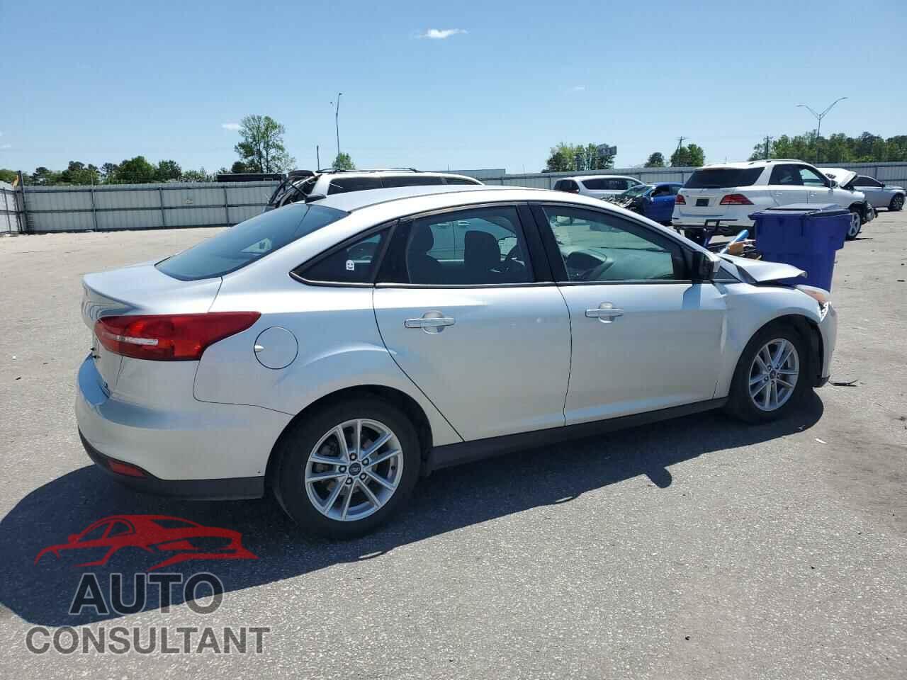 FORD FOCUS 2018 - 1FADP3FE0JL202442