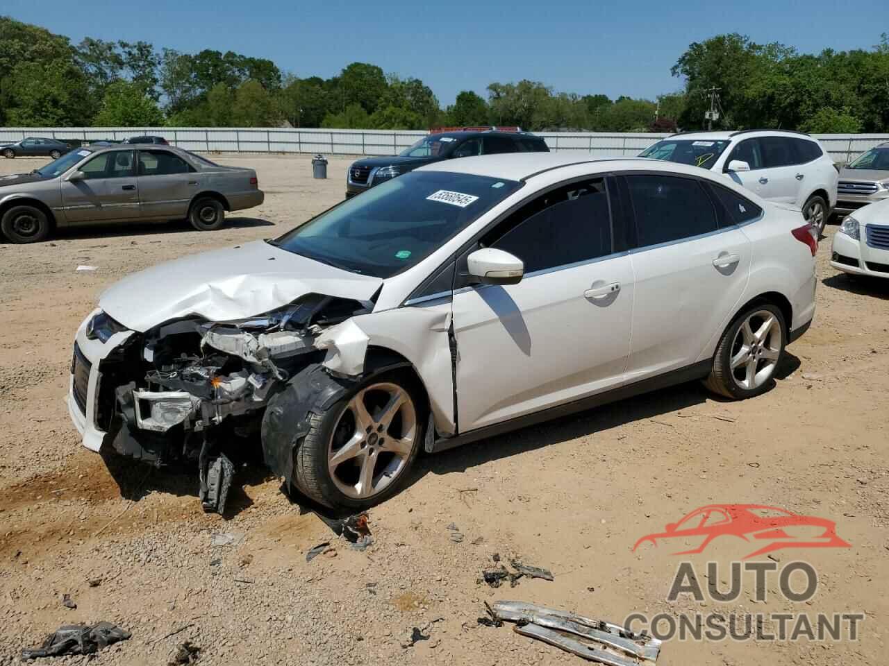 FORD FOCUS 2013 - 1FADP3J23DL121467