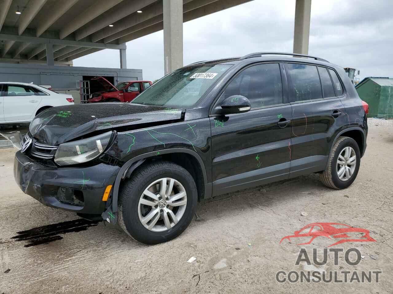 VOLKSWAGEN TIGUAN 2017 - WVGAV7AX0HK028726