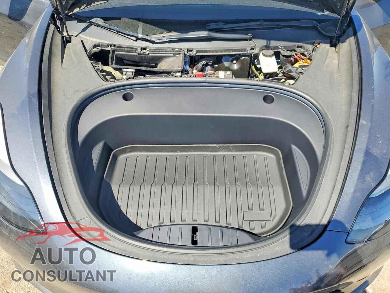 TESLA MODEL 3 2022 - 5YJ3E1EA6NF372117
