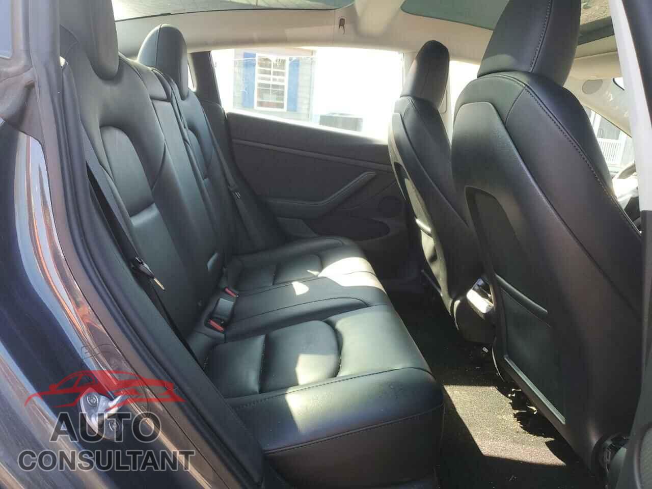 TESLA MODEL 3 2023 - 5YJ3E1EA9PF569611