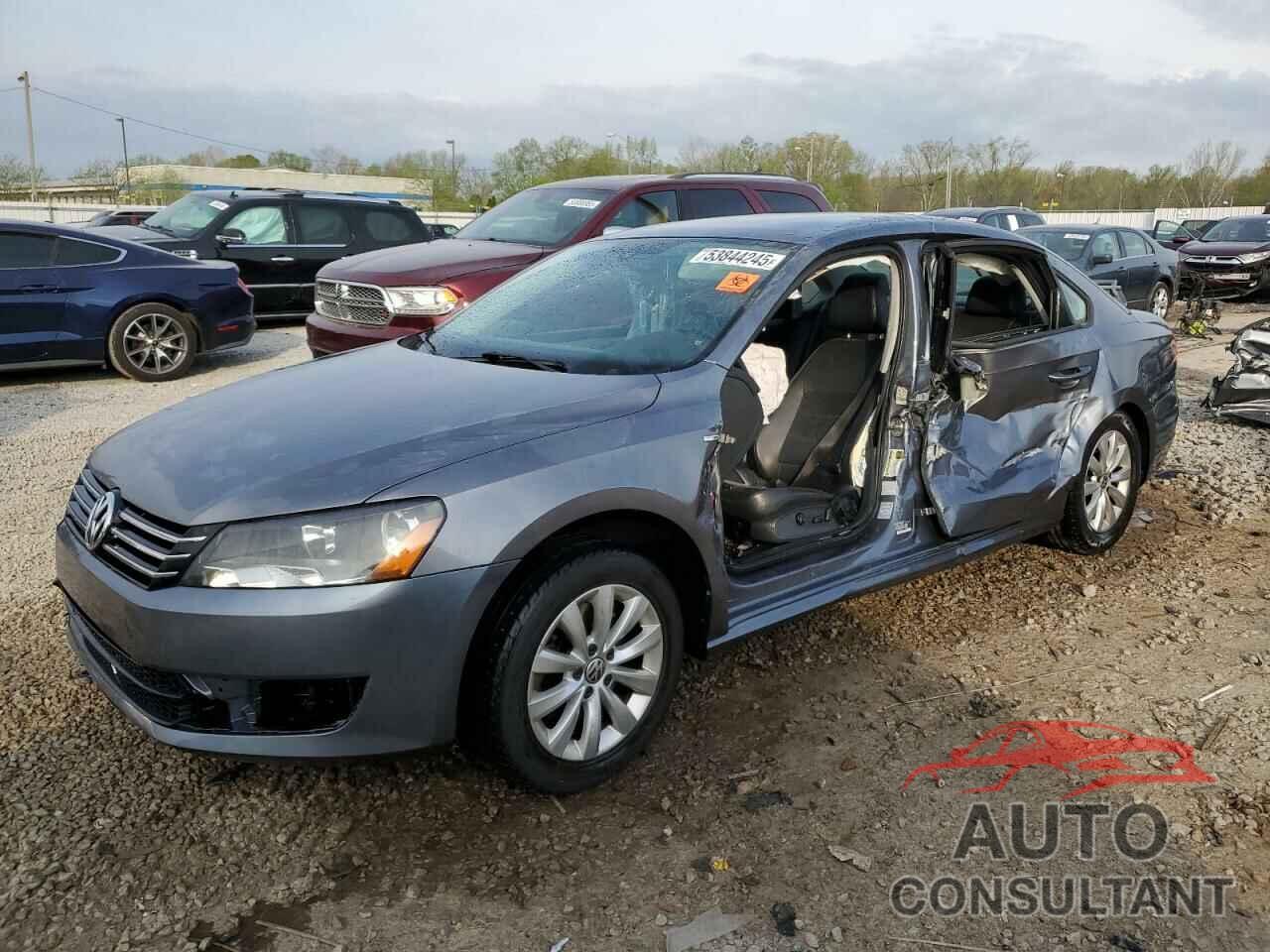 VOLKSWAGEN PASSAT 2015 - 1VWAT7A34FC038364