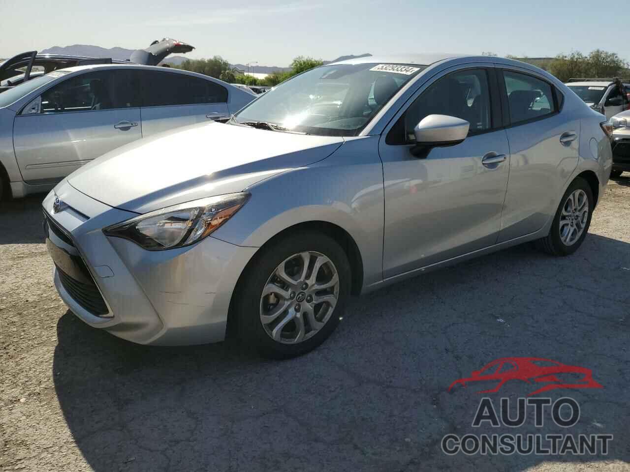 TOYOTA YARIS 2017 - 3MYDLBYV7HY182108