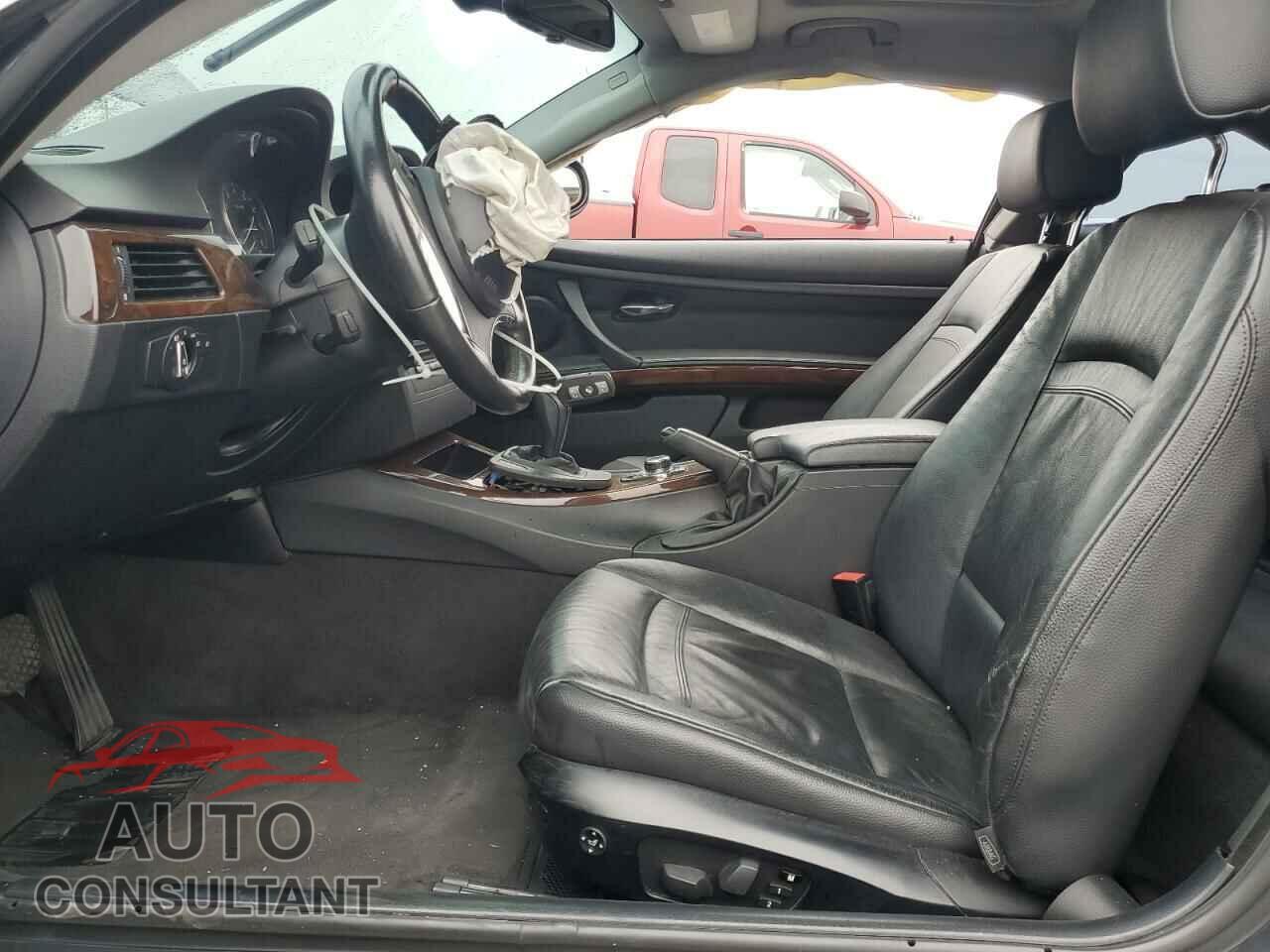 BMW 3 SERIES 2012 - WBAKE3C55CE770590
