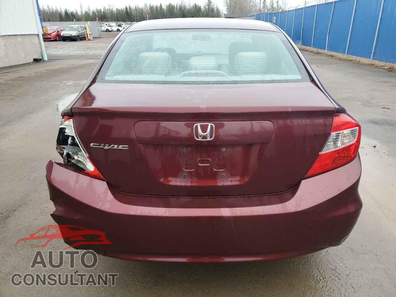 HONDA CIVIC 2012 - 2HGFB2E56CH048687