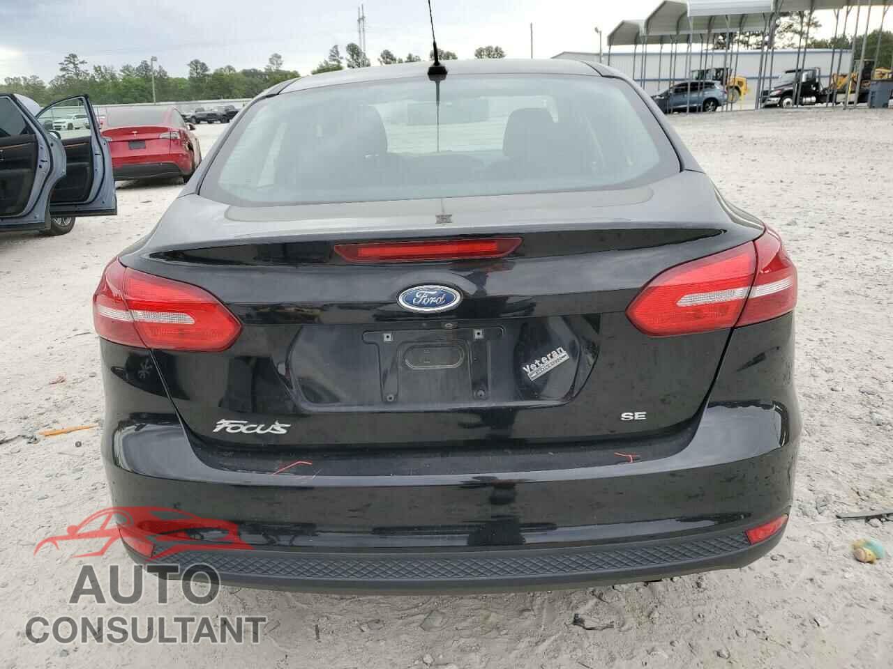 FORD FOCUS 2017 - 1FADP3F22HL291799