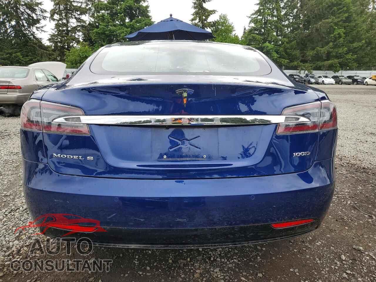 TESLA MODEL S 2018 - 5YJSA1E24JF257235