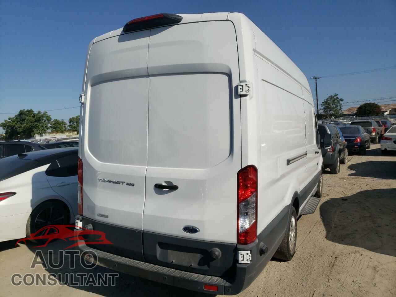 FORD TRANSIT 2018 - 1FTBW3XG1JKB29222