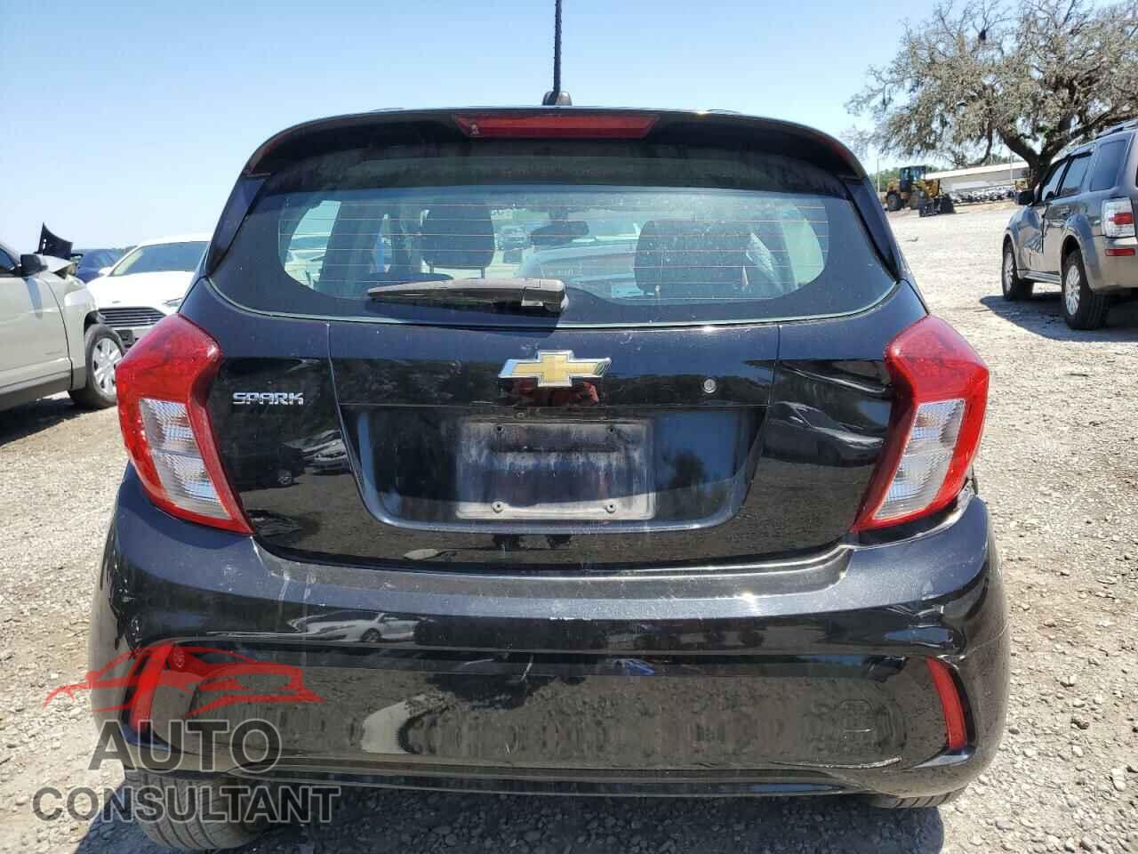 CHEVROLET SPARK 2017 - KL8CB6SA7HC818781