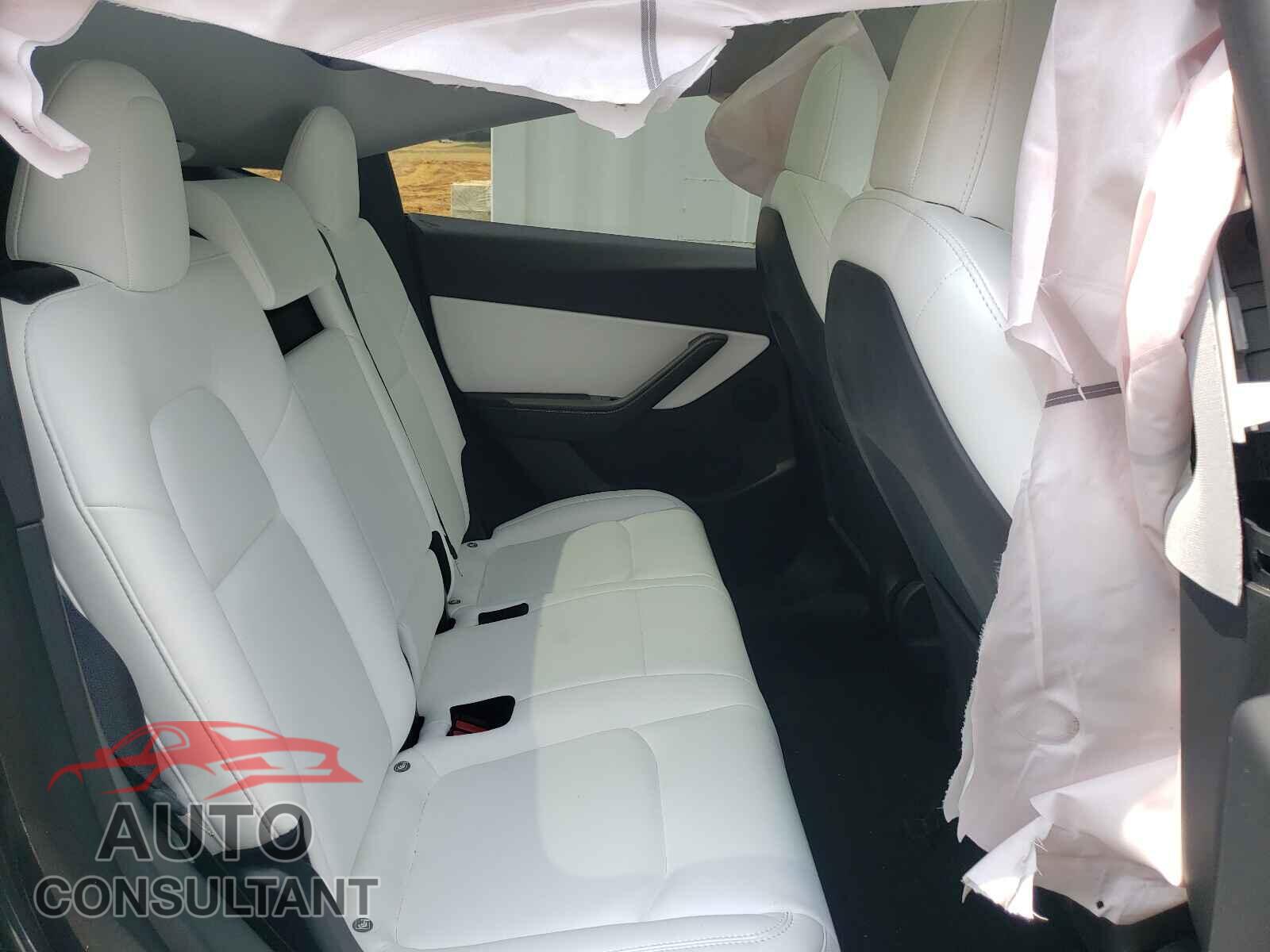 TESLA MODEL Y 2020 - 5YJYGDEE7LF036638