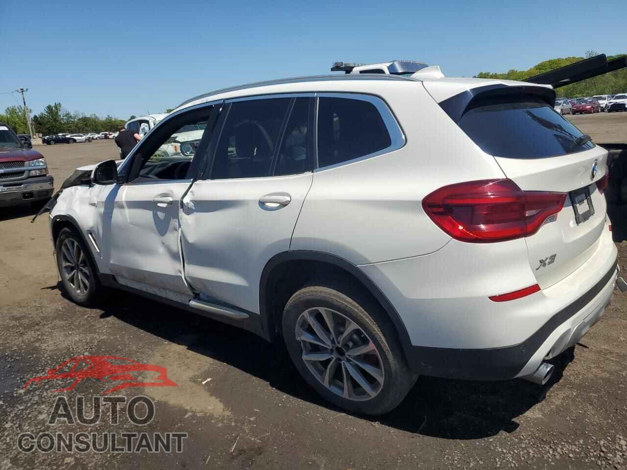 BMW X3 2019 - 5UXTR9C55KLE11184