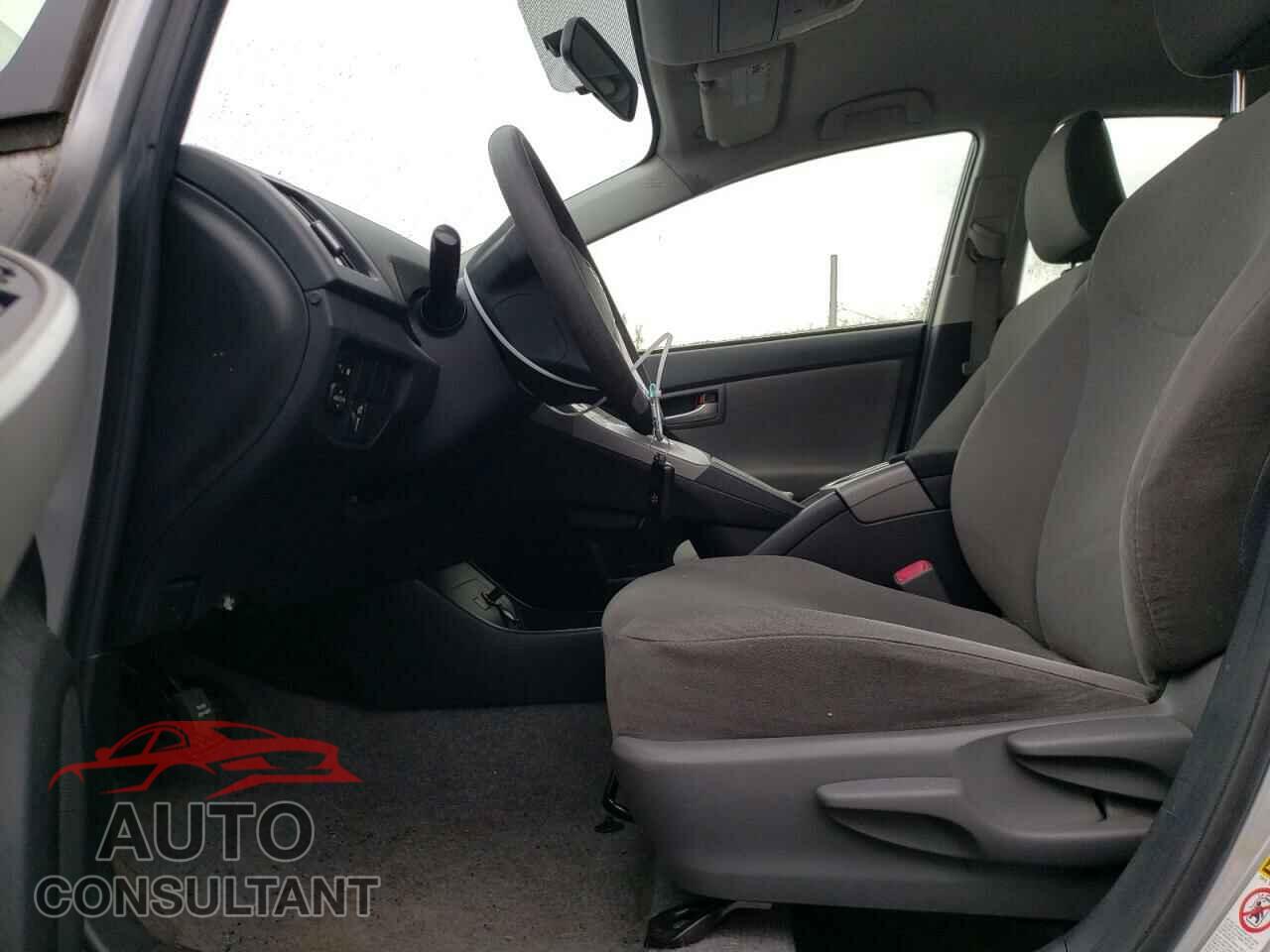 TOYOTA PRIUS 2013 - JTDKN3DU2D5595936