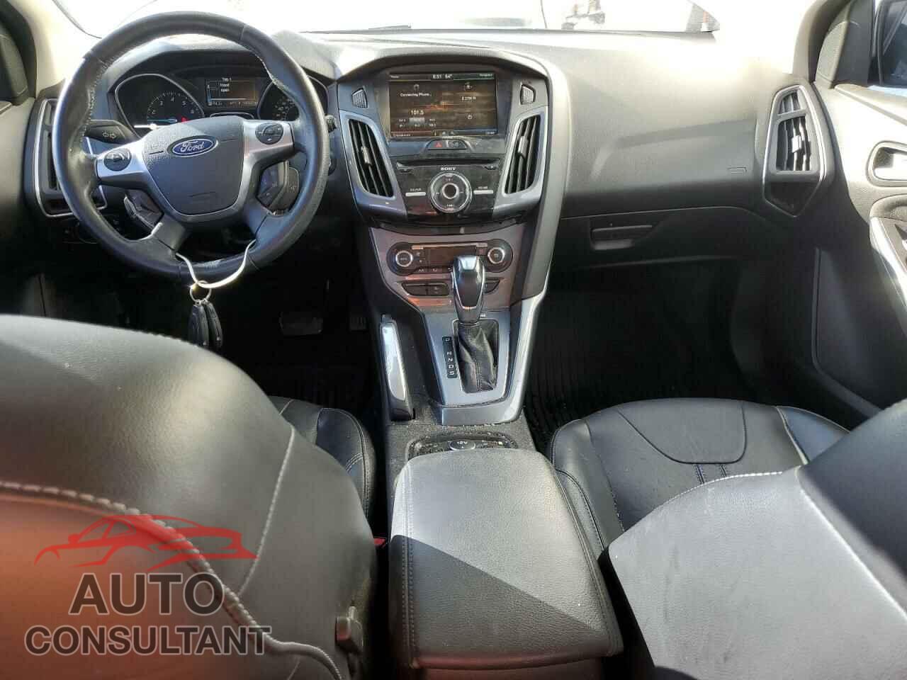 FORD FOCUS 2012 - 1FAHP3N21CL302058