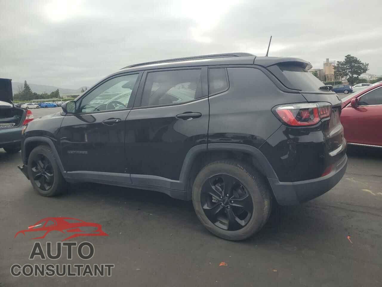 JEEP COMPASS 2018 - 3C4NJCBB7JT407613