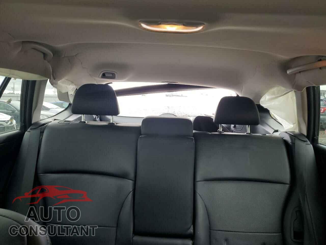 SUBARU OUTBACK 2016 - 4S4BSENC6G3225885
