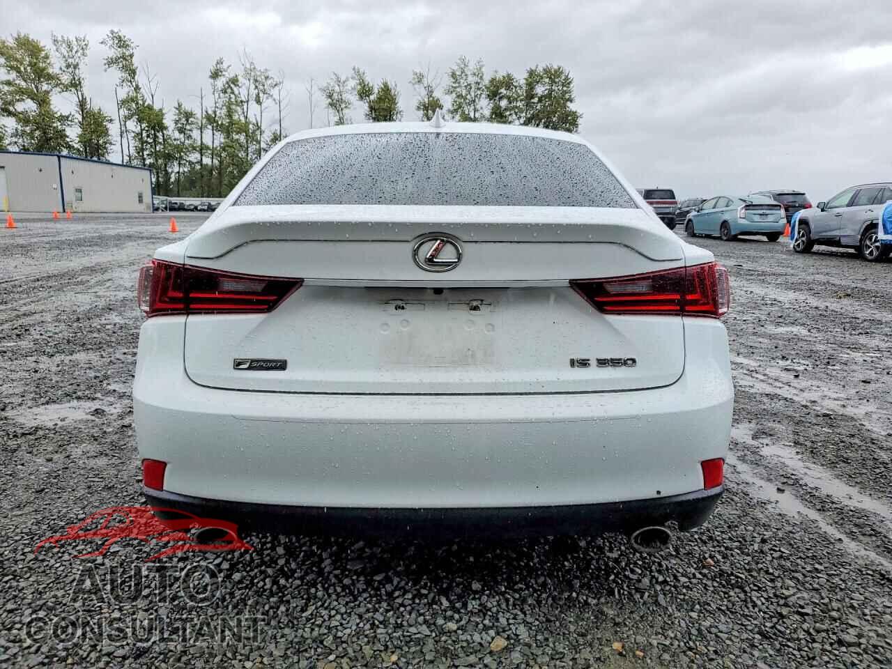 LEXUS IS 2015 - JTHBE1D26F5020906