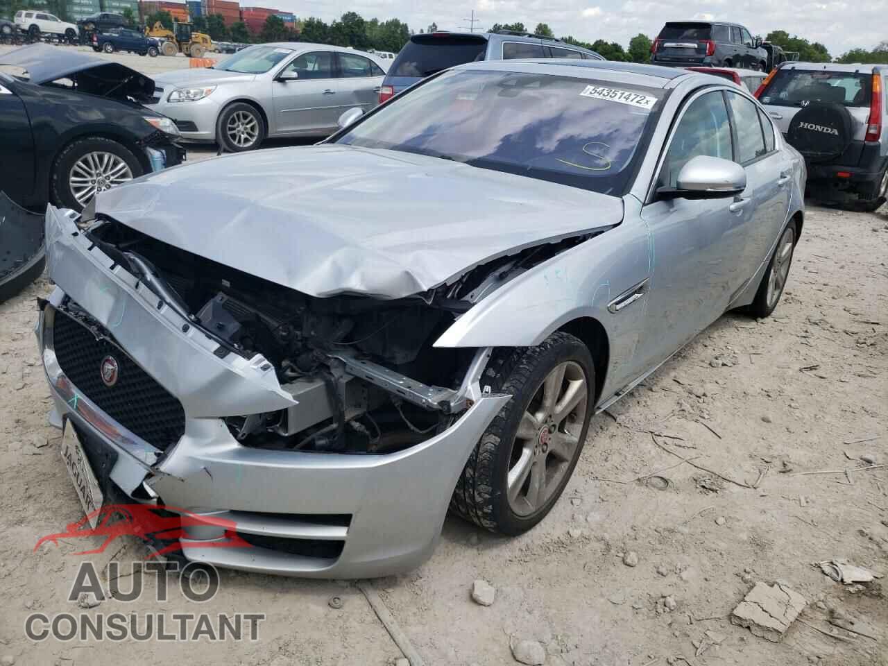 JAGUAR XE 2018 - SAJAJ4FX2JCP21838