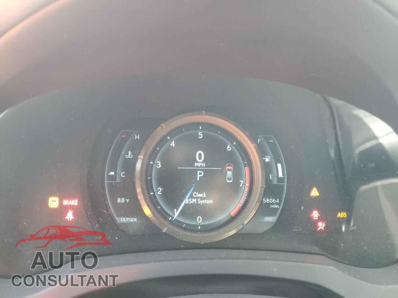 LEXUS IS 2014 - JTHBE1D20E5001850