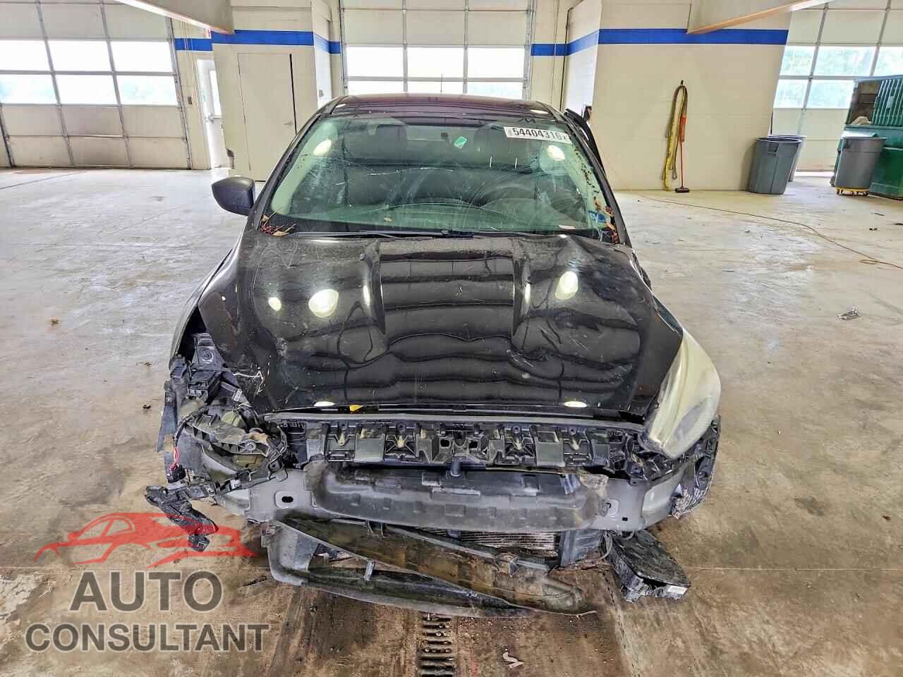 FORD FOCUS 2017 - 1FADP3E27HL324281