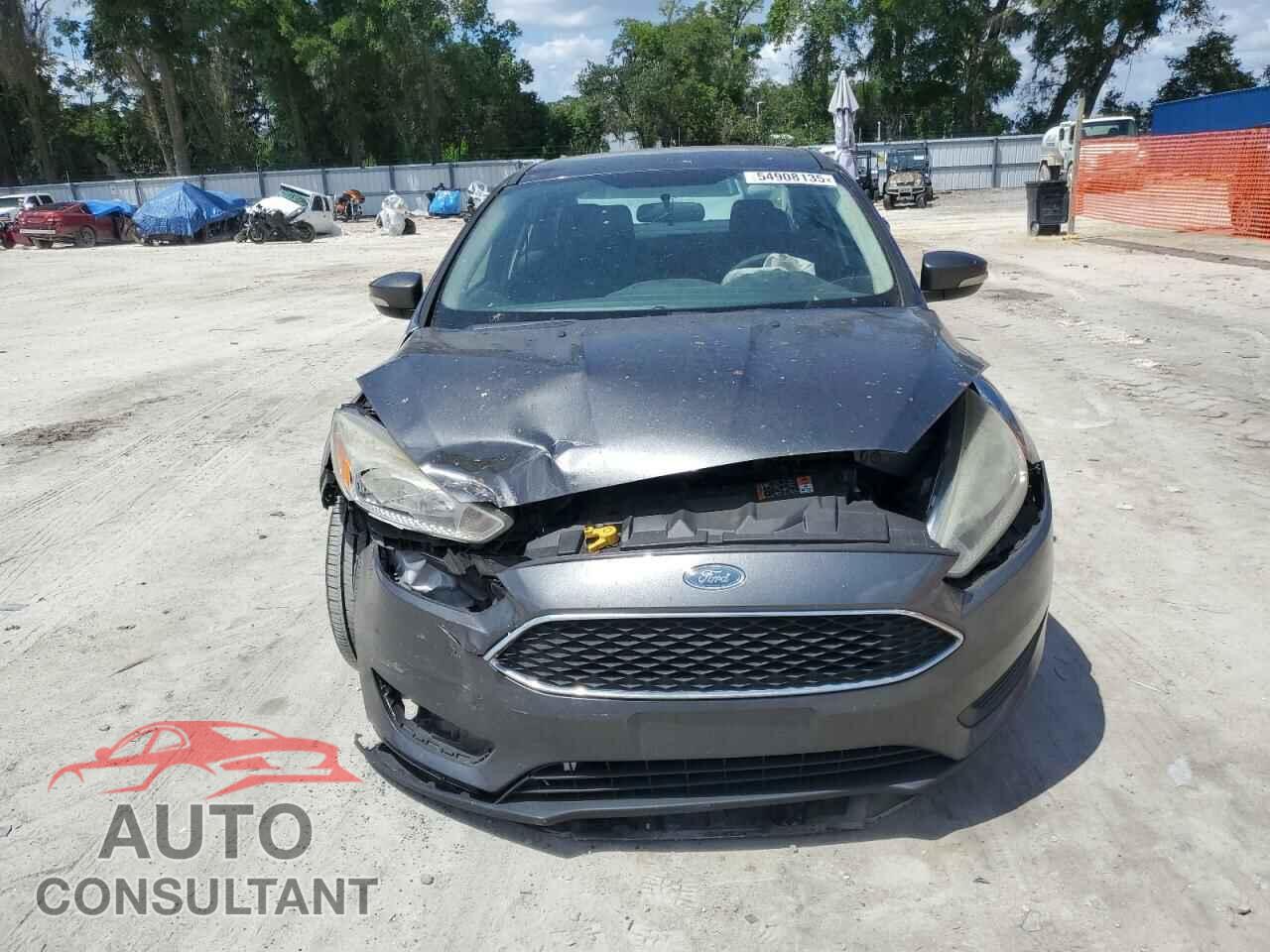 FORD FOCUS 2017 - 1FADP3F28HL262470