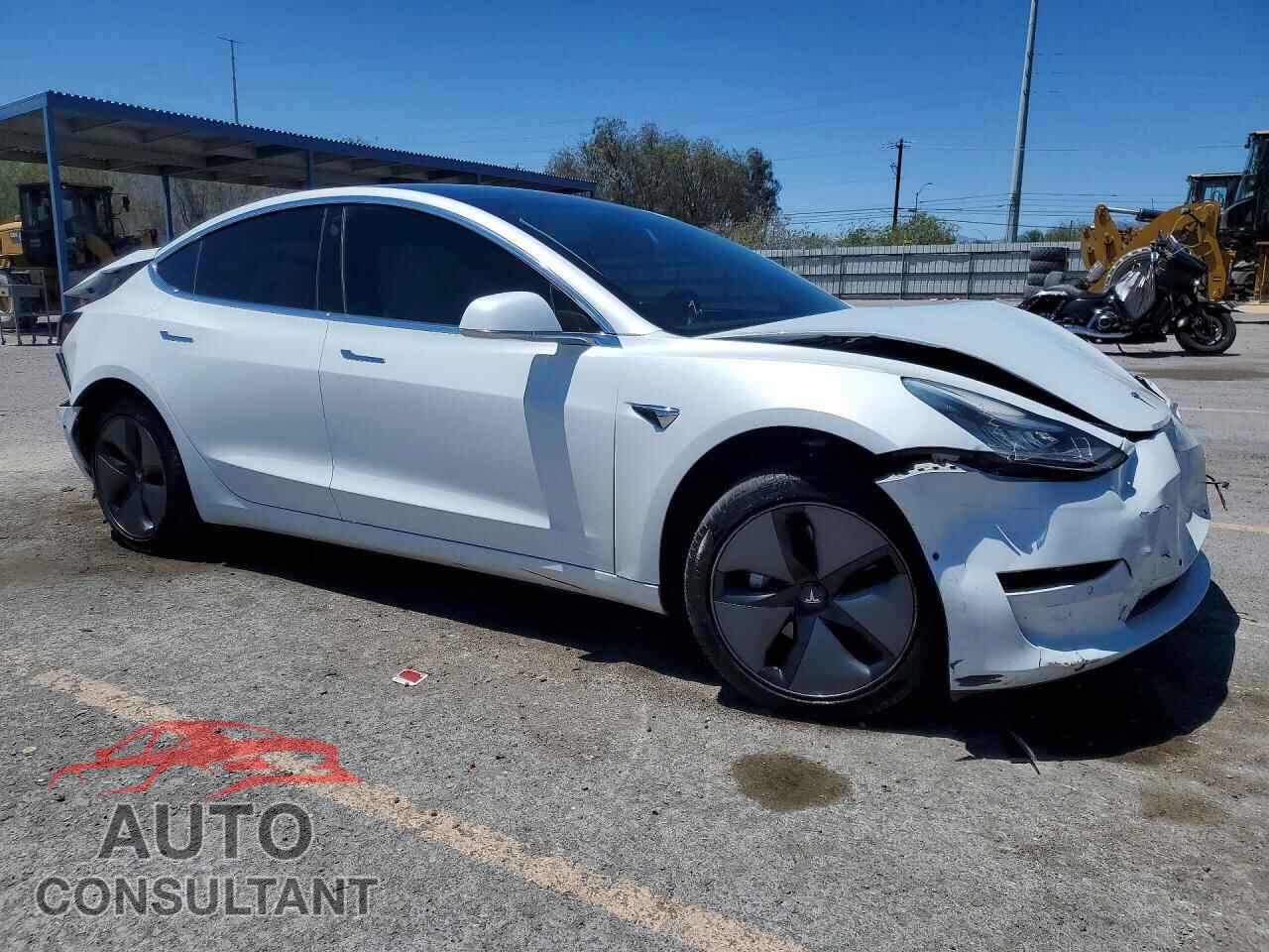 TESLA MODEL 3 2019 - 5YJ3E1EA7KF337503