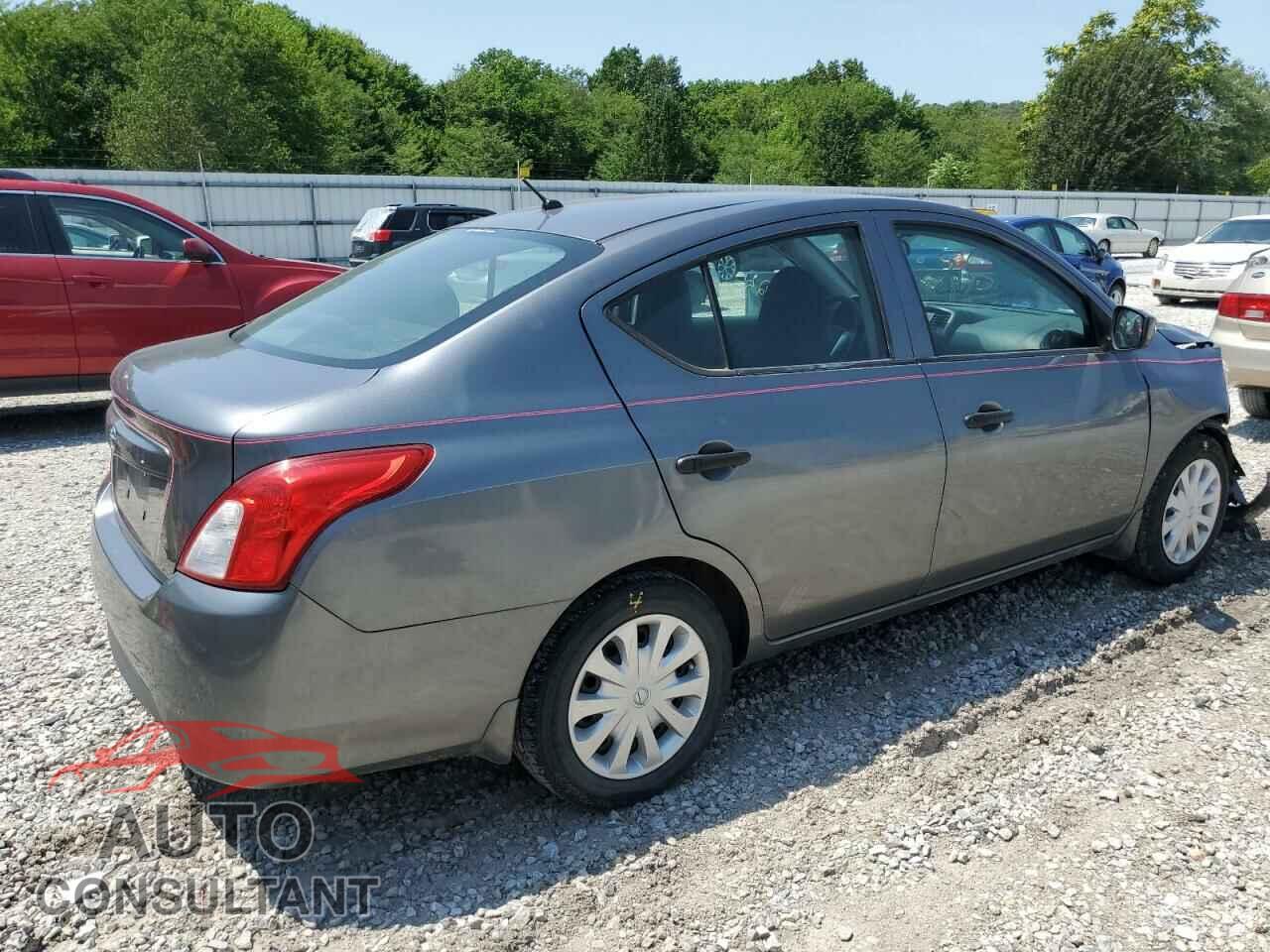 NISSAN VERSA 2017 - 3N1CN7AP1HL901544