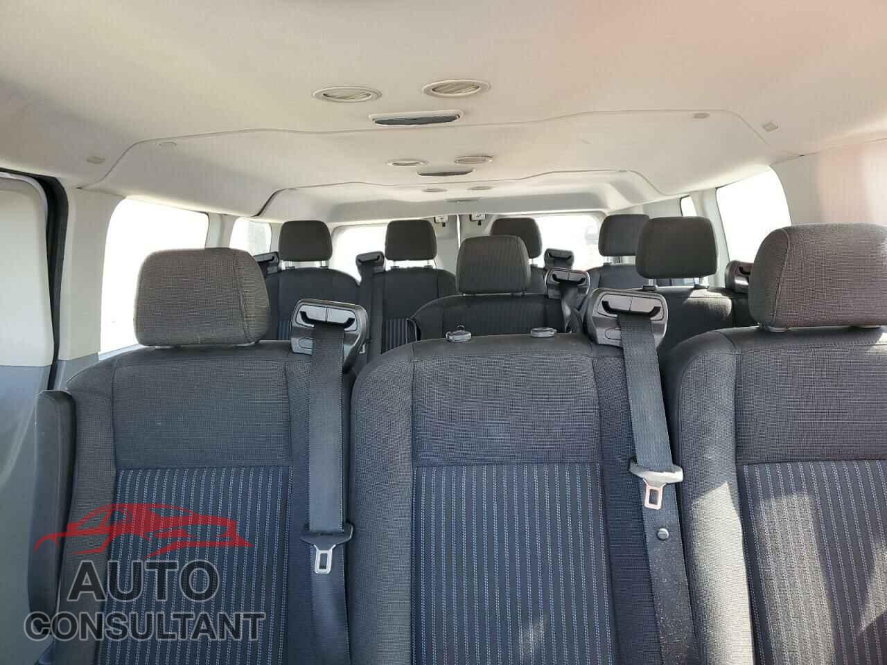 FORD TRANSIT 2017 - 1FBZX2YM8HKA63177