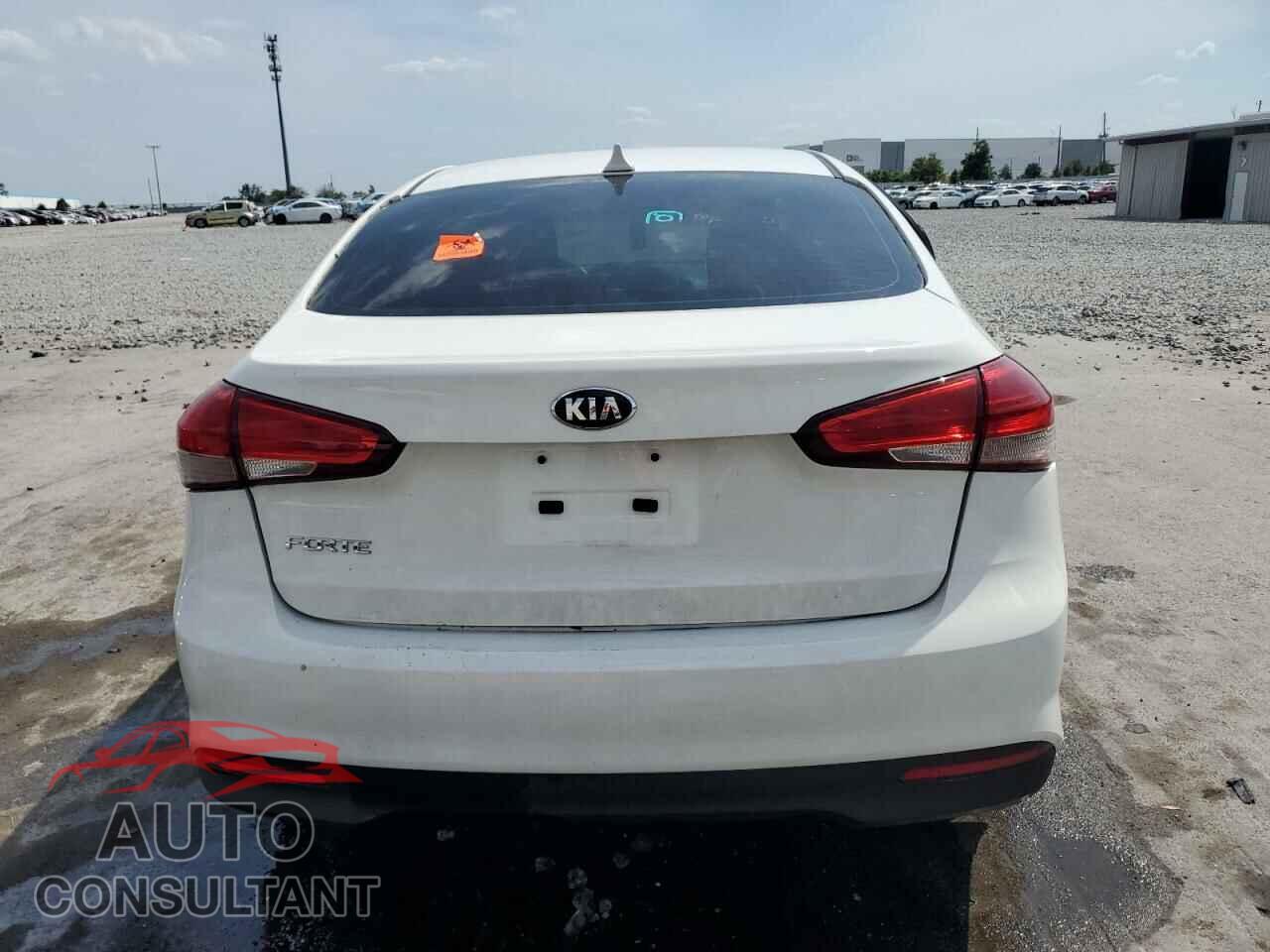 KIA FORTE 2017 - 3KPFK4A7XHE017818