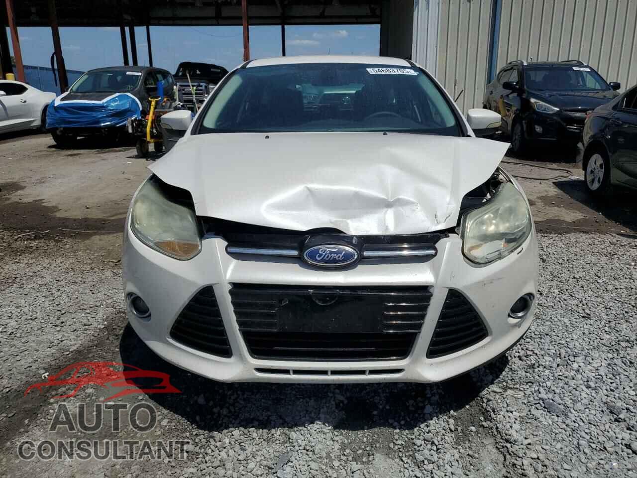 FORD FOCUS 2012 - 1FAHP3M23CL475548