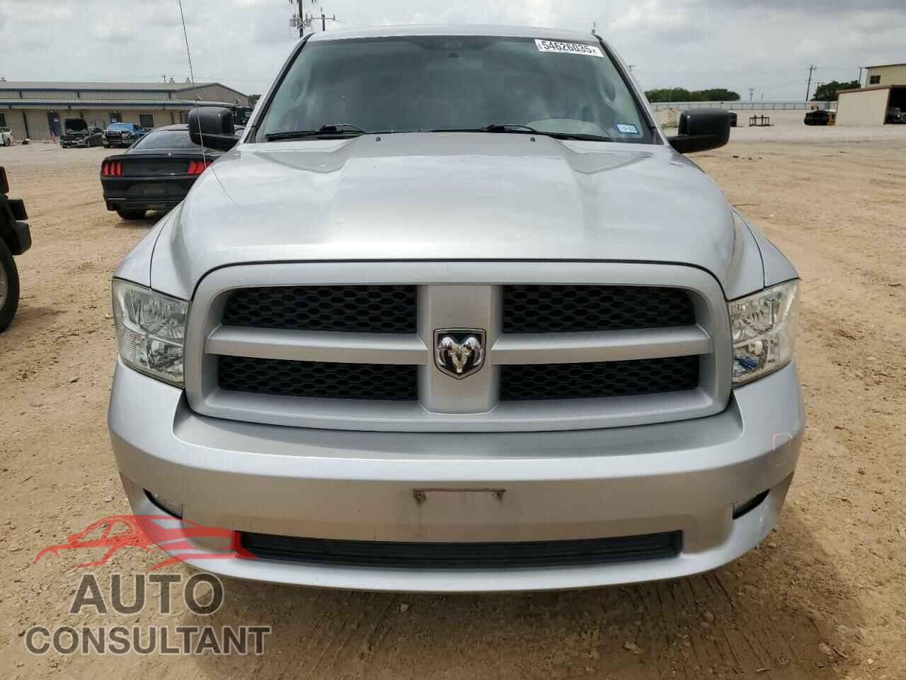 DODGE RAM 1500 2012 - 1C6RD7KT1CS340348