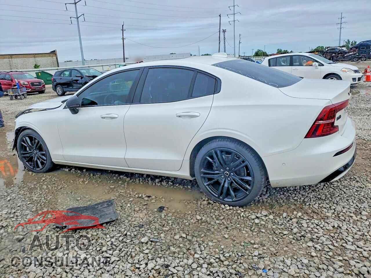 VOLVO S60 2024 - 7JRL12TH5RG297330